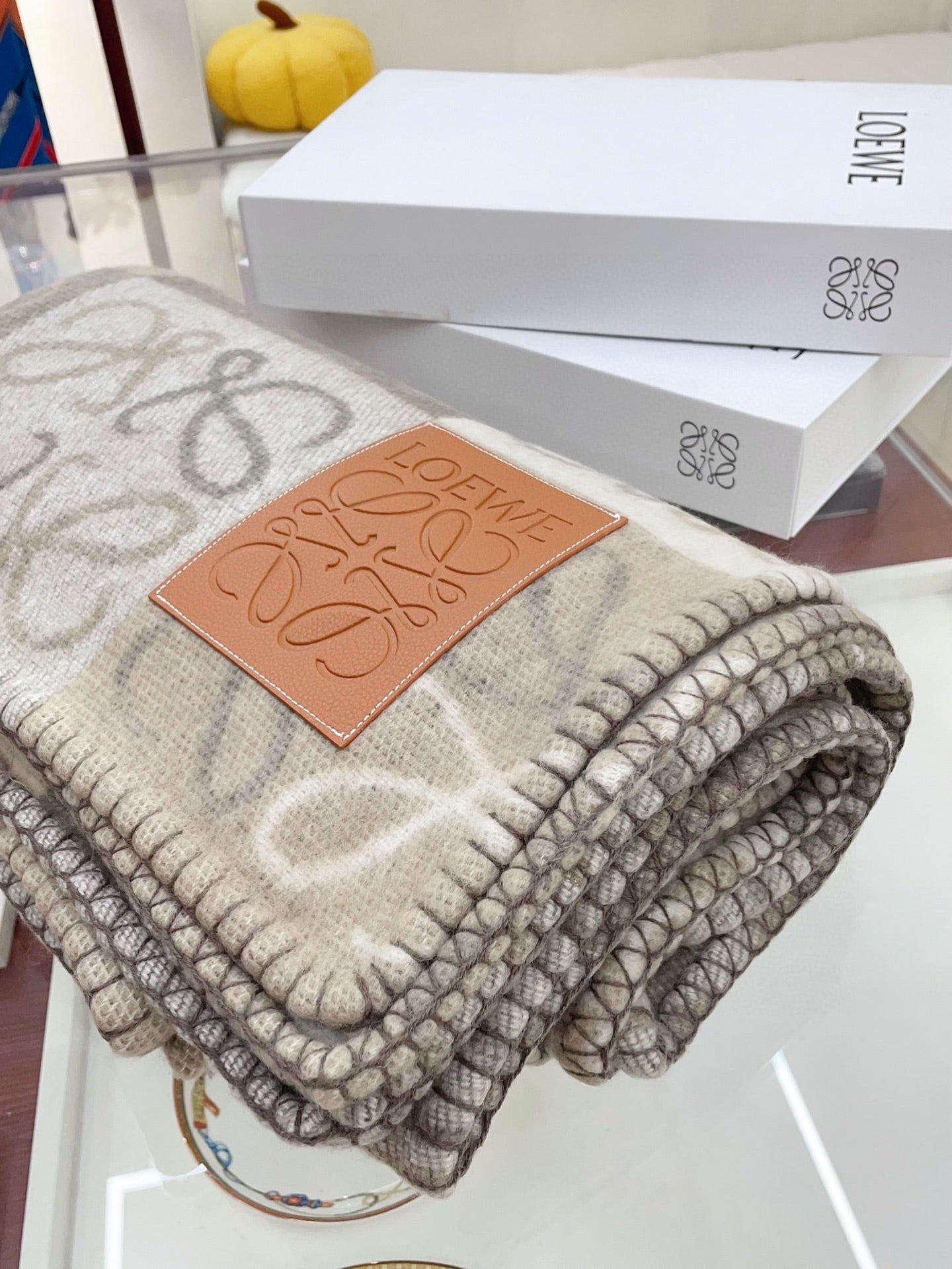 LOEWE 25S SCARF 170 IN CASHMERE WOOL 740405